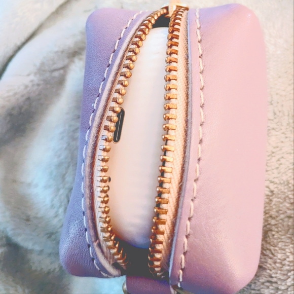 NEW Portland Leather Dopp Keychain Zipper Pouch Lavender - Picture 6 of 7